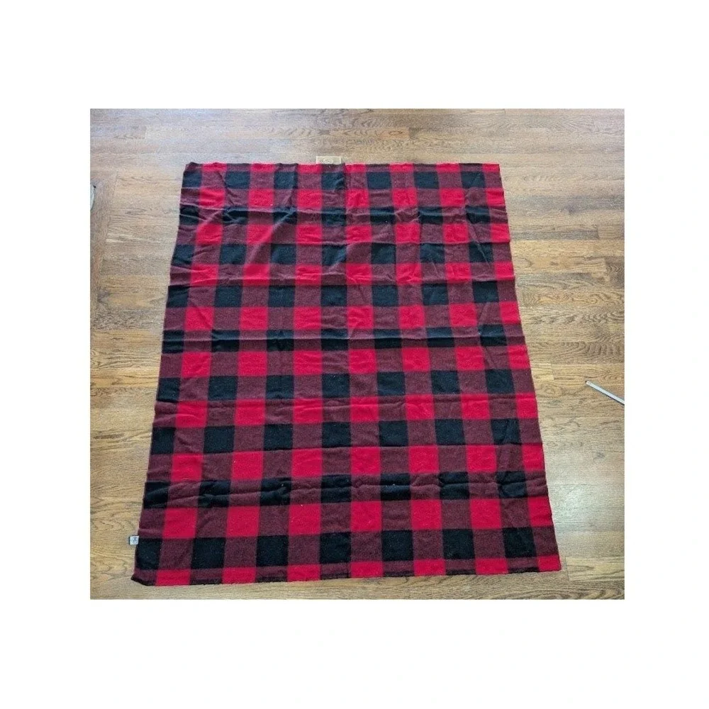 Woolrich Buffalo Plaid Wool Throw Blanket 72x57 Checkered Cabin Farmhouse Picnic